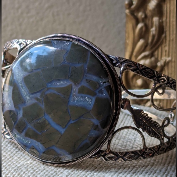 Jewelry - 925 Sterling Cuff, Agate Stone